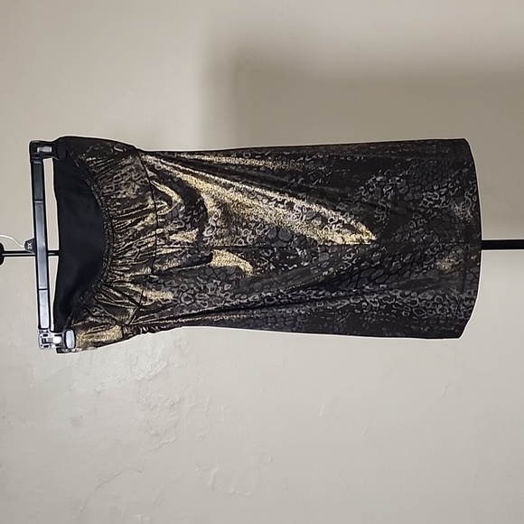 Mini dress - Picture 2 of 2